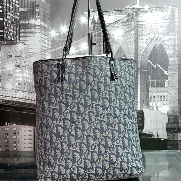 Authentic Christian Dior Oblique Trotter Denim Shoulder  Bag - Picture 6 of 17